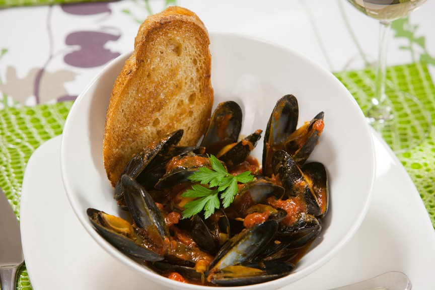 Mussels with Spicy Tomato Broth in Metro White Dinnerware by Kitchen Charm